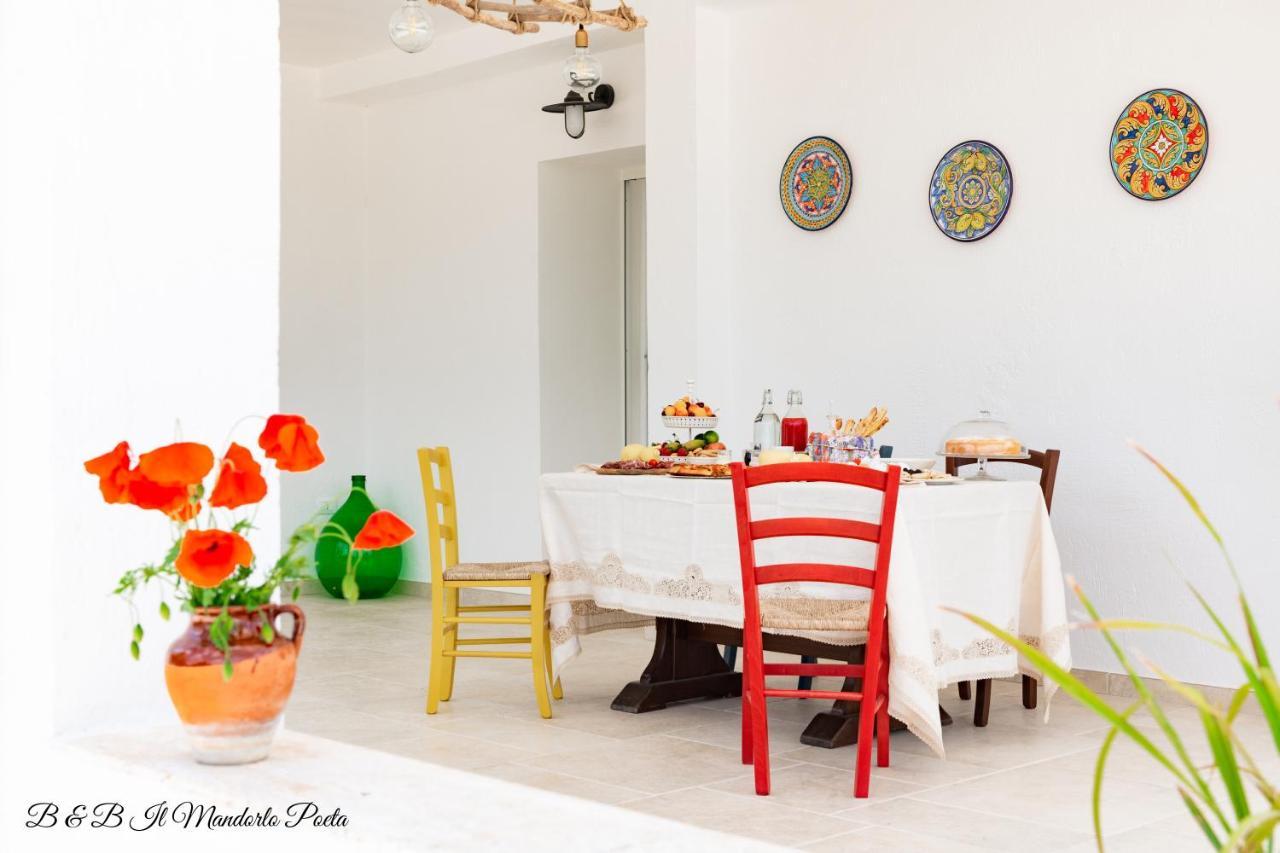Bed and Breakfast Il Mandorlo Poeta Ostuni Exterior foto