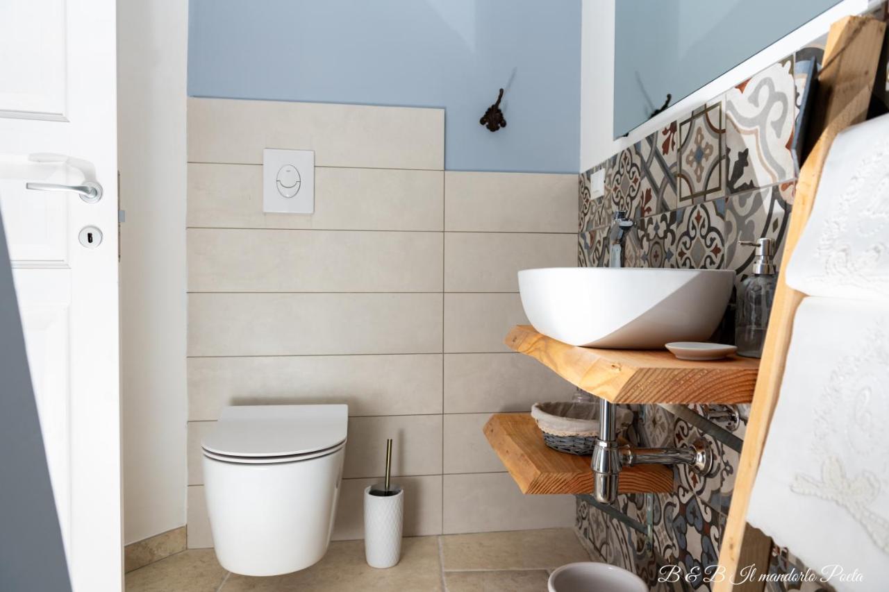 Bed and Breakfast Il Mandorlo Poeta Ostuni Exterior foto